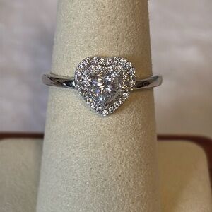 NWT 1 CT Heart Moissanite Diamond Ring 925 Sterling Silver w/ Halo size 7